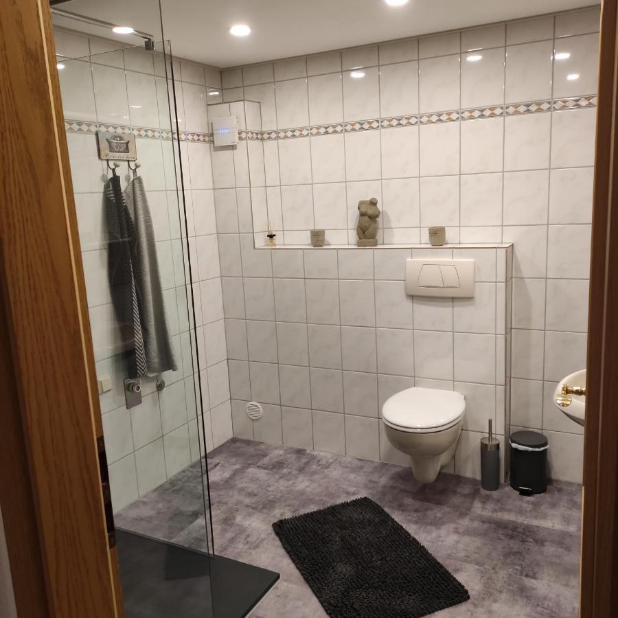 Zum Buchenblick Apartman Sankt Wendel Kültér fotó